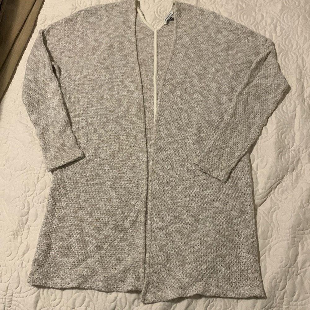 Woman’s American Eagle open front cardigan sweater size S